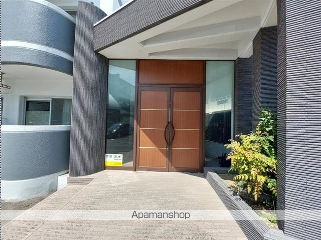 平和マンション長町の玄関写真