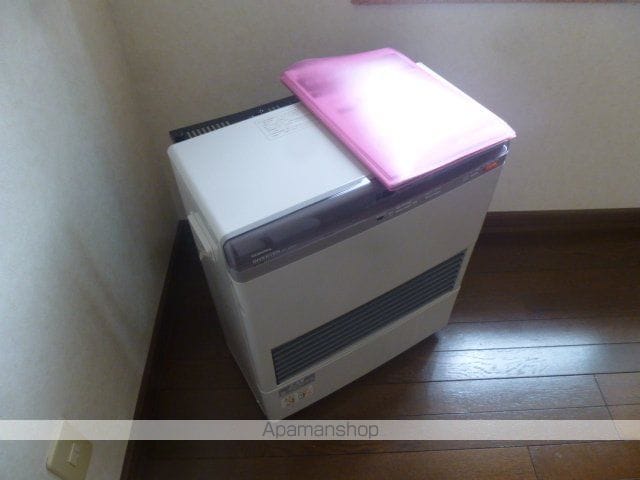 メイプルハイツIIの内装写真