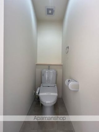 Ｉ・セレブ香川町Ａ・Ｂ[2LDK/62.89m2]のトイレ