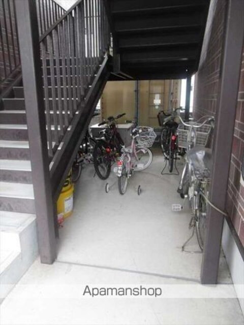 和歌山県和歌山市井辺[2DK/43.7m2]の共用部2