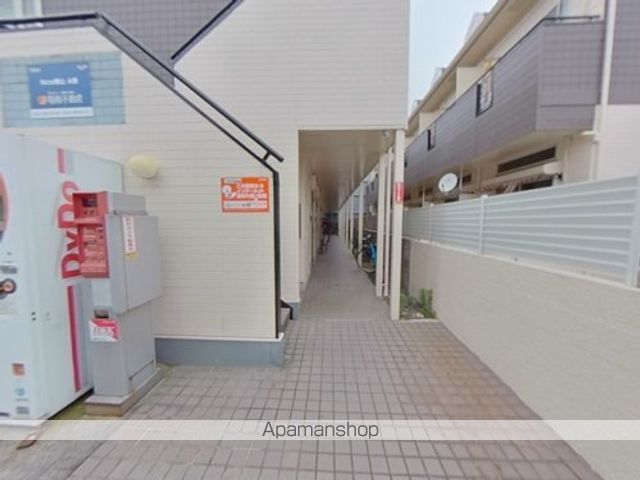 NICE帯山A棟の玄関写真