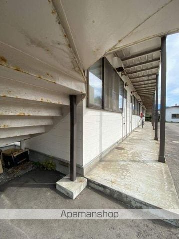 メゾン桜ヶ丘の玄関写真
