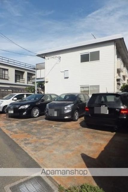 ホワイトホームズ[1K/23.18m2]の駐車場