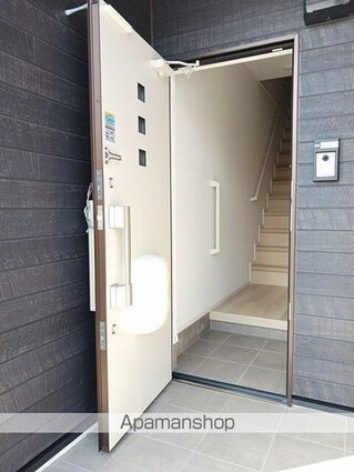 プレリュード[2LDK/59.58m2]の玄関