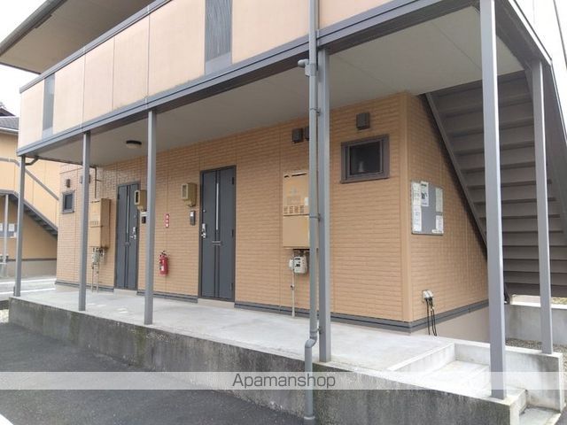 リビングタウン乙田 Fの玄関写真
