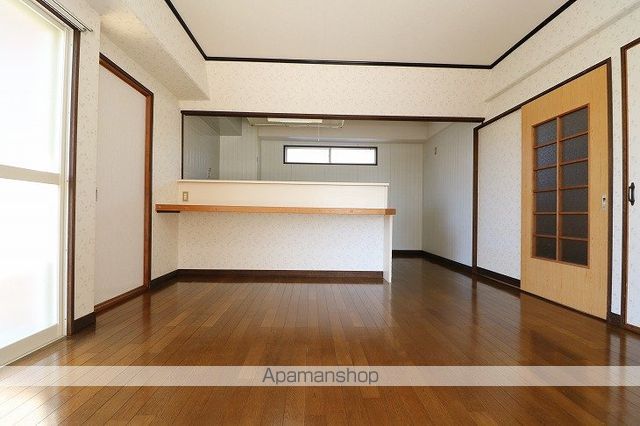 サンロード寿B棟の内装写真