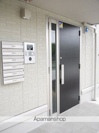 Ａｓｐｅｒｇｅ　百瀬（アスペルジュ　モモセ）[2LDK/62.65m2]のエントランス