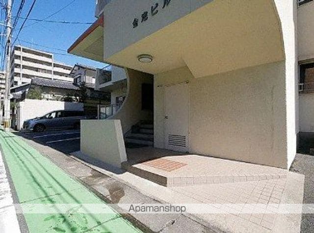 金定ビルの外観写真