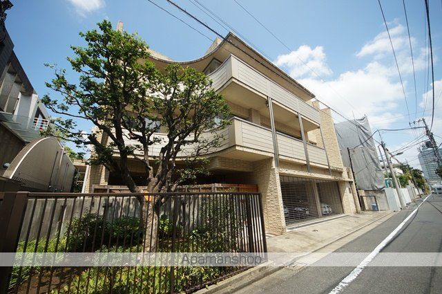 カメリアコート神山町の外観写真