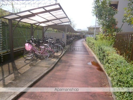 シャルマンコーポ瀬田[3LDK/68.32m2]の共用部2