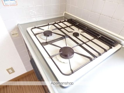 旭ルーミー天童南８号館[2DK/42.64m2]の内装4