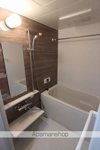 エルグランド東比恵の内装写真