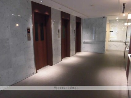 Ｗｈｉｔｅ　Ｔｏｗｅｒ　Ｈａｍａｍａｔｓｕｃｈｏ[1LDK/56.03m2]の共用部7