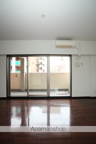 フローライト南森町の内装写真