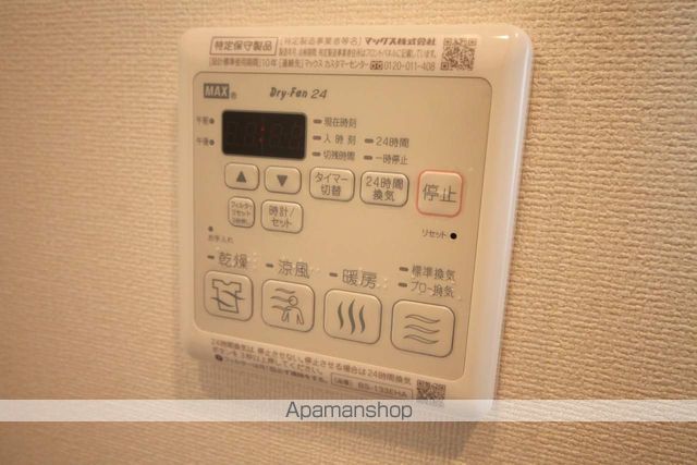 プレサンス大阪城公園ネクサスの内装写真