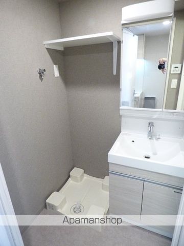 COMFORIA江坂広芝町の内装写真