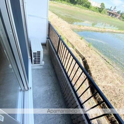 グラシャス[1K/29.81m2]のバルコニー