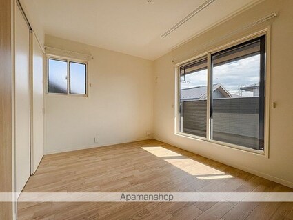 Ｇｒａｎｄ　Ｖｉｌｌａ[3LDK/79.28m2]の内装1