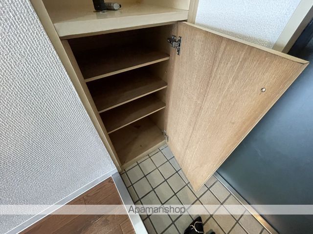 シャルマンフジ服部壱番館の内装写真