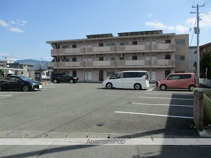 Ｙ＆Ｍサザン甲府[2LDK/54m2]の外観2