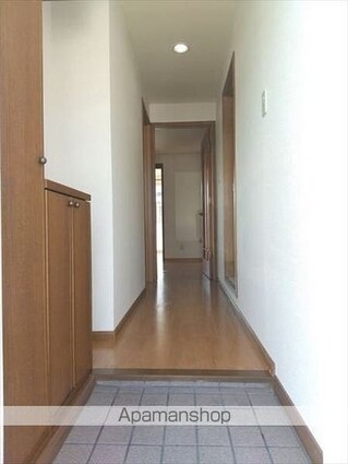 アルバソーレⅡ[3K/56.8m2]の玄関