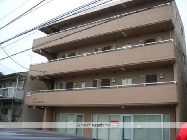 大栄和泉マンションの外観写真