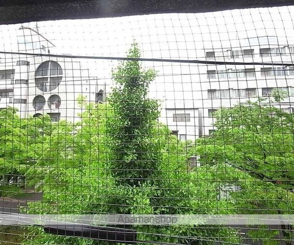 NAVIIIの内装写真