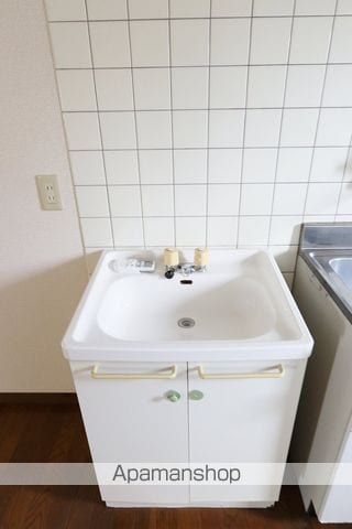 新居ハイツの内装写真