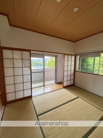 グランフォルム平尾山荘の内装写真