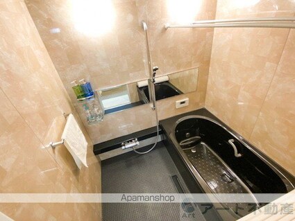 Ｋａｎｏｎ岩崎[1LDK/55.65m2]のバス