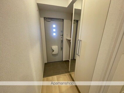 ラフレシール鶴ケ谷東[1K/33.2m2]の玄関