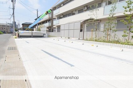 プルメリア[2LDK/55.33m2]の駐車場