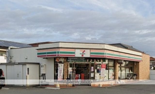グラン・エスト IVの周辺写真