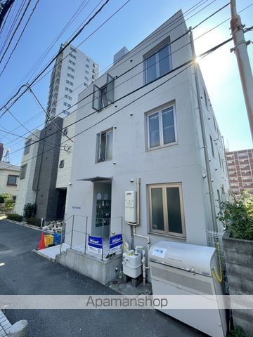 ネスト要