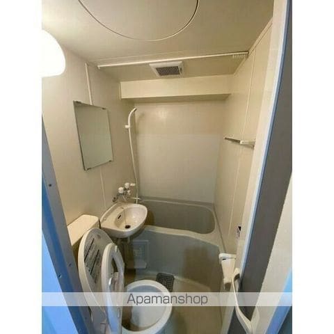 スリーデイズ新大阪の内装写真