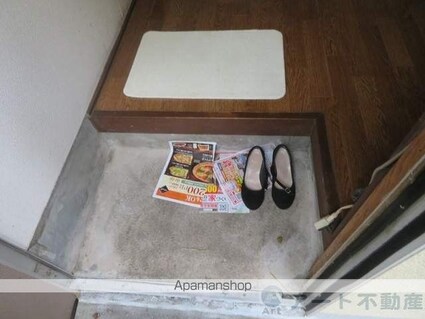 ハイツ中道後[1K/18m2]の玄関