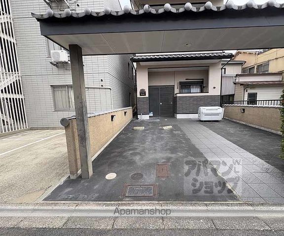 ロフティ芦山寺の外観写真