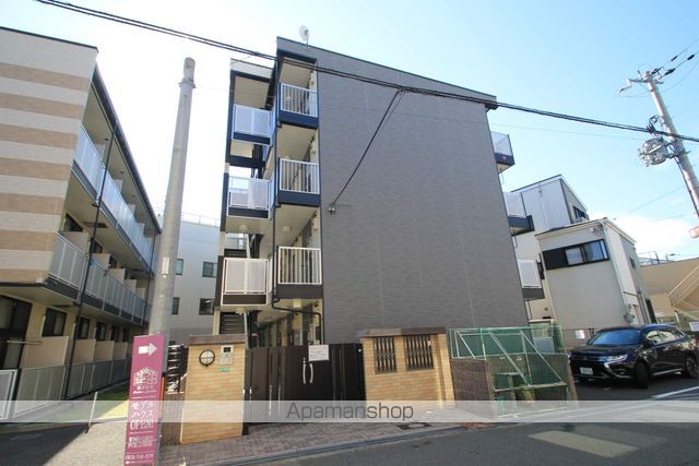 レオパレスプレステージ三津屋IIの外観写真
