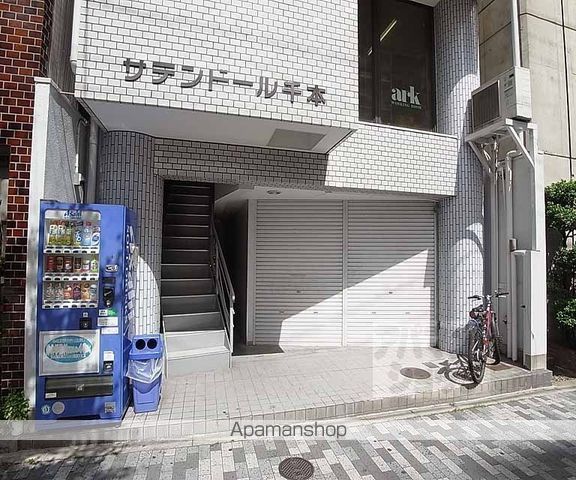 サテンドール千本の玄関写真