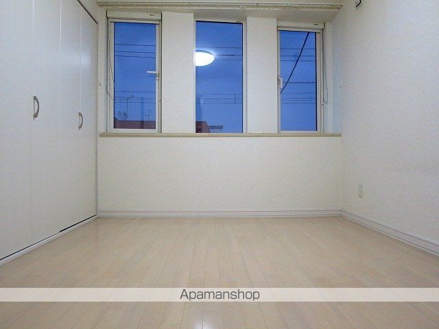 Mana Twoの内装写真
