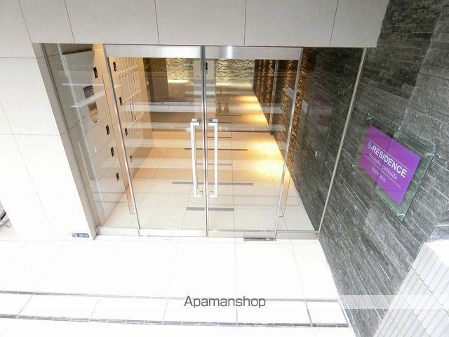 SーRESIDENCE両国PARKSIDEの玄関写真
