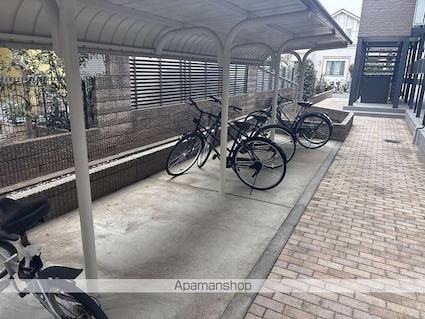 レオパレスカメリア[1K/22.35m2]の共用部4