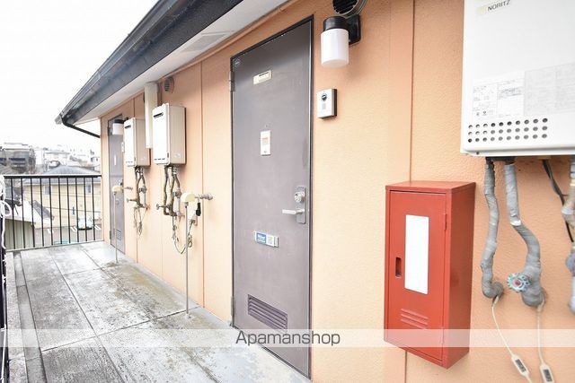 メゾンペルセの玄関写真