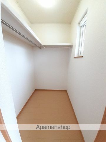 プリムローズ 泉宮 Aの内装写真