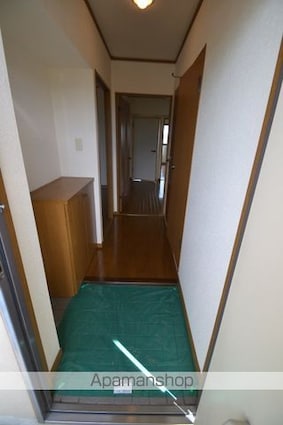 セラヴィⅢ[3DK/61.38m2]の玄関