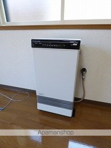 シュナウザーハイツIの内装写真