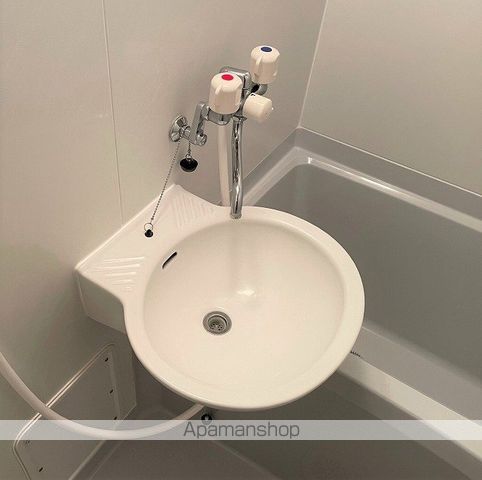 レオパレスシェソワの内装写真