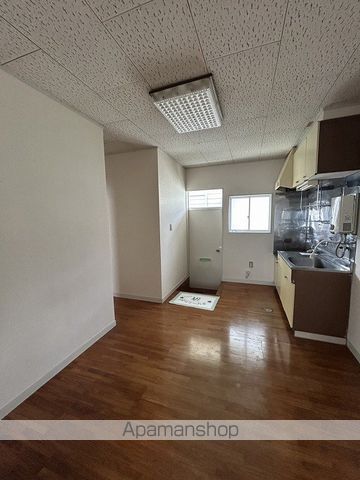 コーポ浮中の内装写真