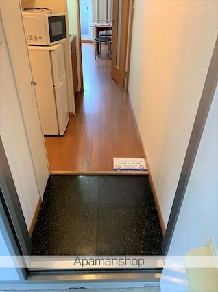 レオパレスピレーネ[1K/23.18m2]の玄関