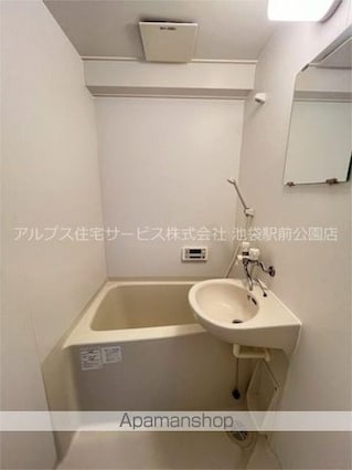 シャトー小林[2K/33m2]のバス